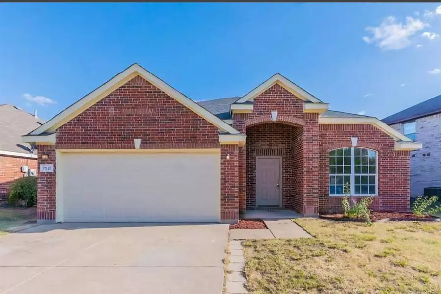 7521 Tin Cup Drive, Arlington, TX 76001