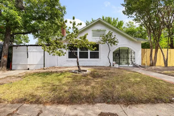 922 Cristler Avenue, Dallas, TX 75223