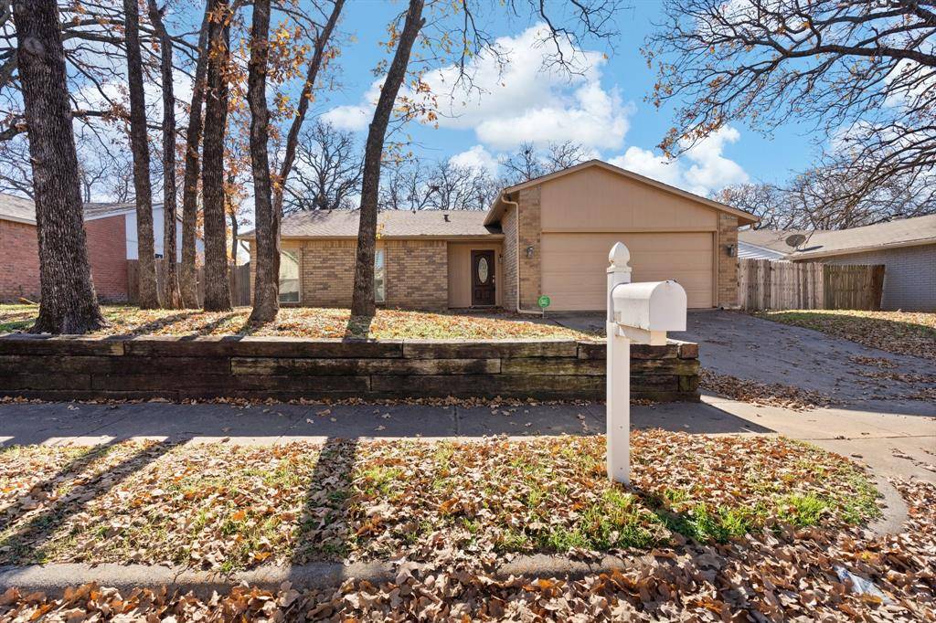 Bedford, TX 76021,3800 Mulberry Lane