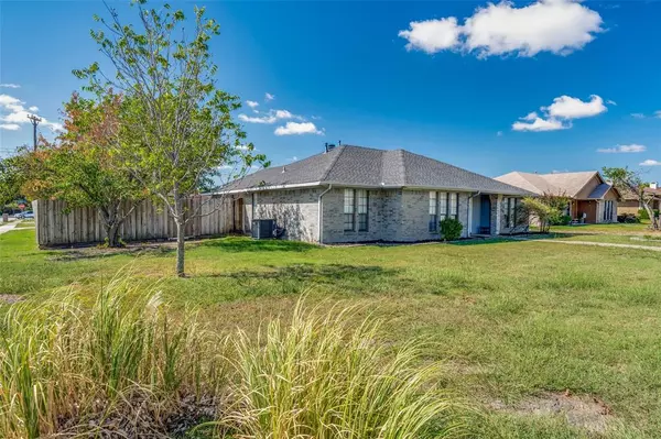 3644 6th Street, Sachse, TX 75048