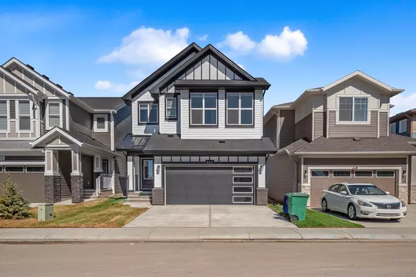 Airdrie, AB T4B 5J8,662 Creekmill CT Southwest