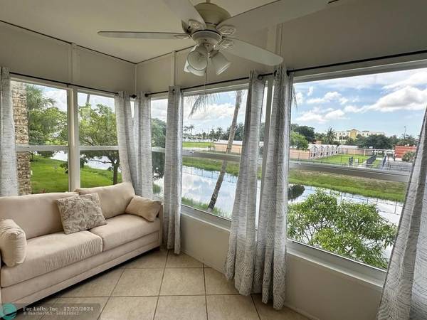 3990 NW 42nd Ave  #208, Lauderdale Lakes, FL 33319