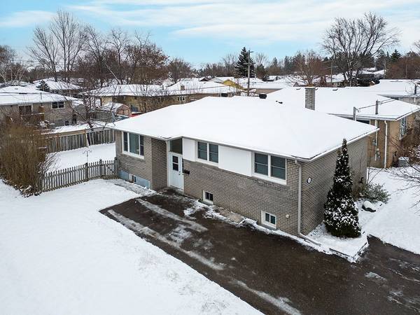 635 Oak ST, Collingwood, ON L9Y 2Z7