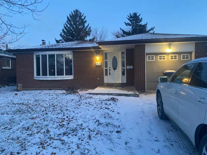 32 Gable PL #Upper, Brampton, ON L6S 1C1