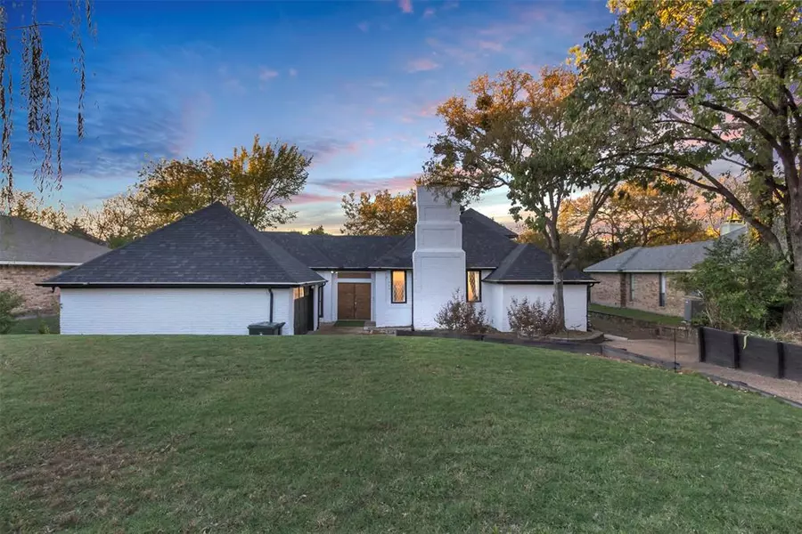 429 Glen Canyon Drive, Garland, TX 75040