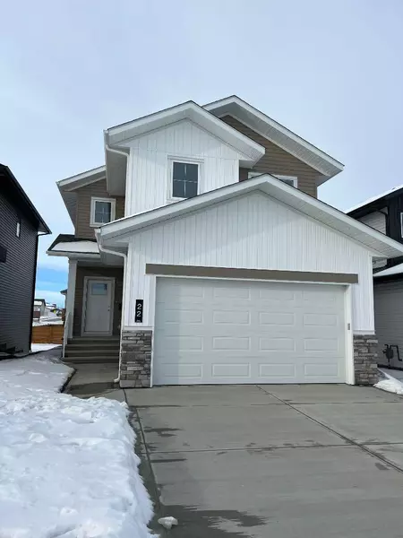 22 Palmer CIR, Blackfalds, AB T4M 0N7