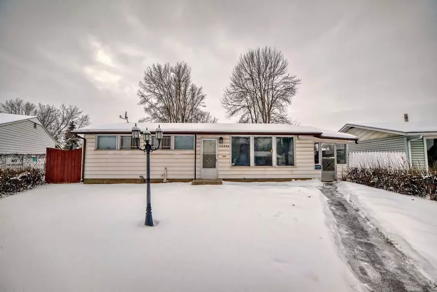 12804 108 ST Northwest, Edmonton, AB T5E 4W9