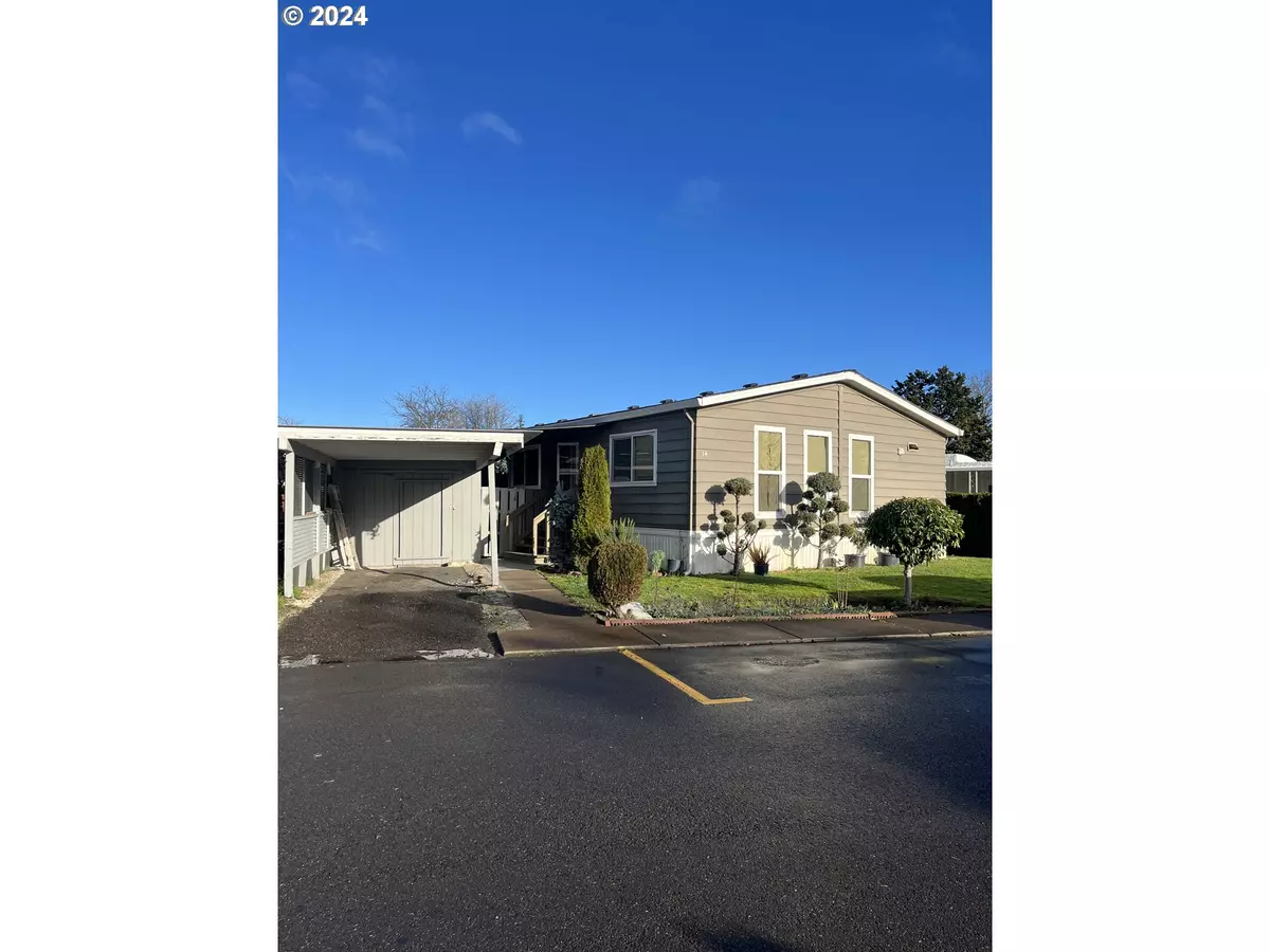 Woodburn, OR 97071,16688 HIGHWAY 99E #34