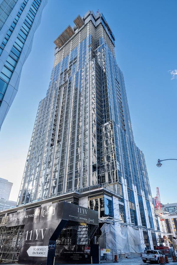 11 Yorkville AVE #1301, Toronto C02, ON M4W 1L2