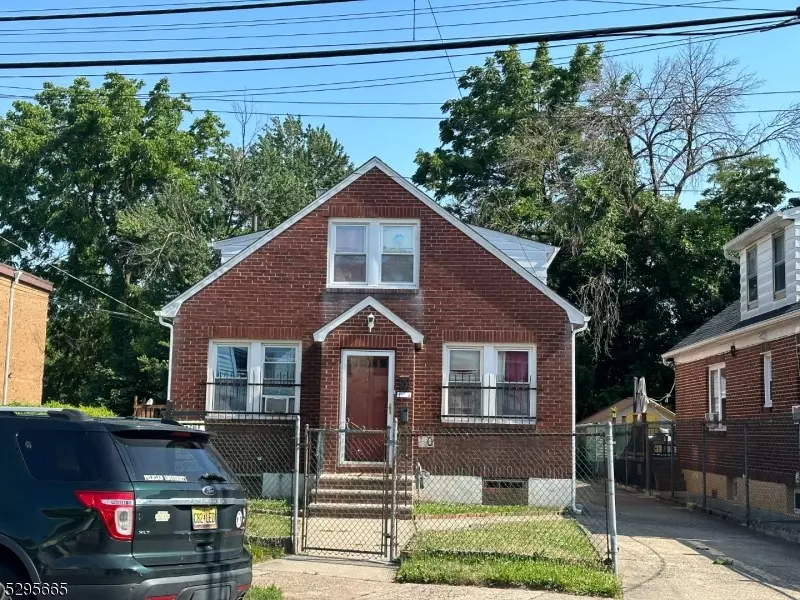 208 23Rd, Paterson City, NJ 07513