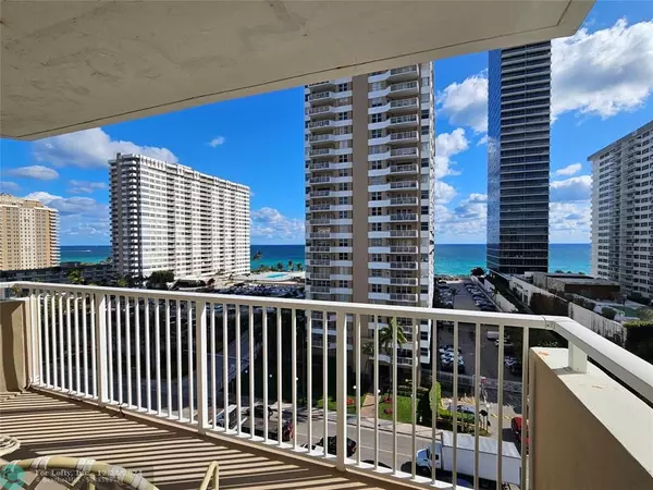 1985 S Ocean Dr  #8Q, Hallandale Beach, FL 33009