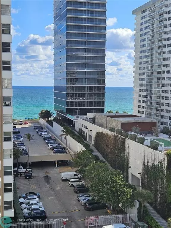 Hallandale Beach, FL 33009,1985 S Ocean Dr  #8Q