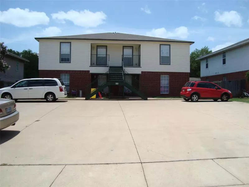 613 Race Street, Crowley, TX 76036