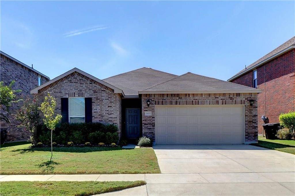 Fort Worth, TX 76179,5855 Misty Breeze Drive