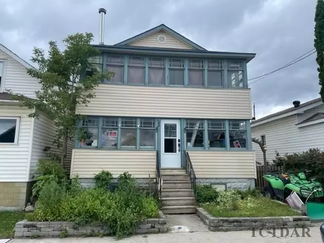 Cochrane, ON P0N 1C0,108 Dwyer AVE