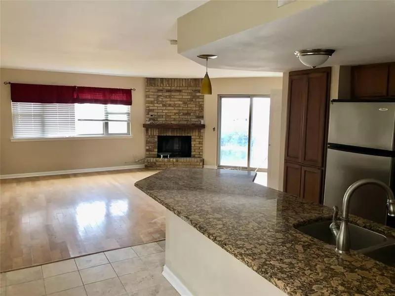 440 Yacht Club Drive #C, Rockwall, TX 75032