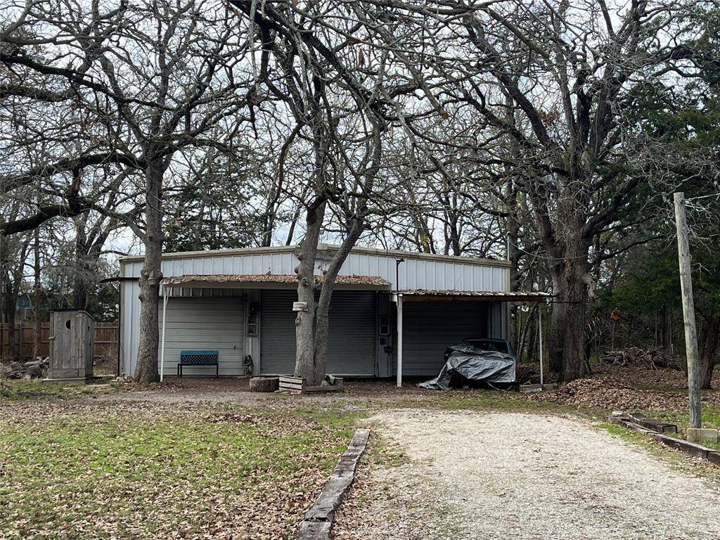 West Tawakoni, TX 75474,313 Sandy Lynn