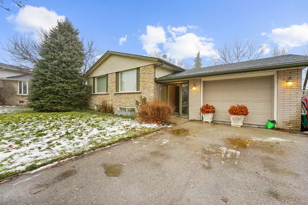 Kitchener, ON N2B 2X9,58 Tupper CRES #LOWER