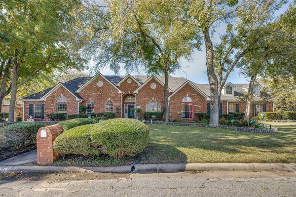 2210 Meadows Lane, Sherman, TX 75092