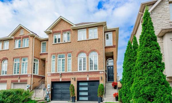 8H Hycrest AVE, Toronto C14, ON M2N 5G1