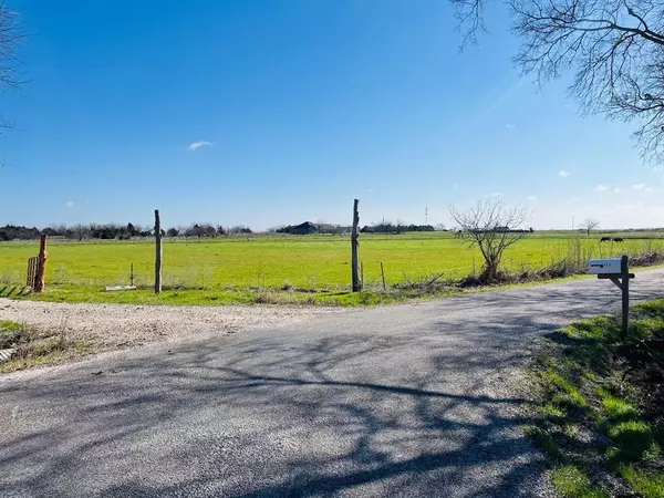 TBD Skrivanek Road, Ennis, TX 75119