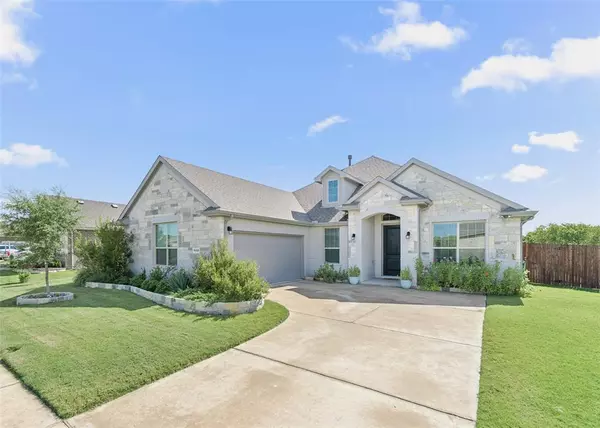 10120 Walnut Ridge Drive,  Grand Prairie,  TX 76065