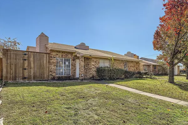 1542 Butterfield Drive, Mesquite, TX 75150