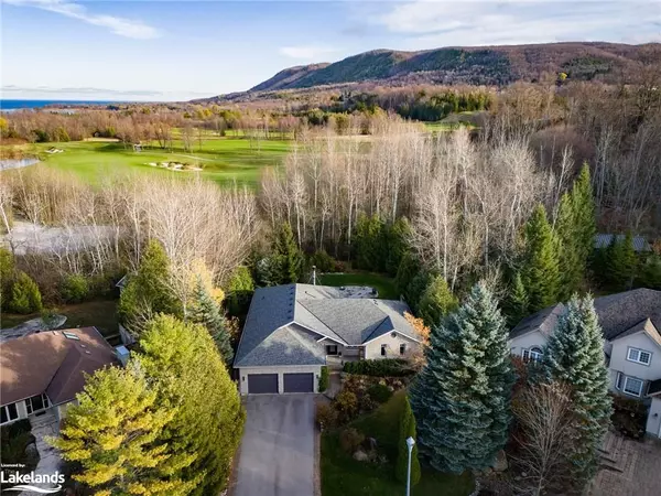 Blue Mountains, ON N0H 1J0,110 SCOTTS CT