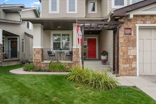 Calgary, AB T2Z 4Z5,128 Elgin Estates HL SE