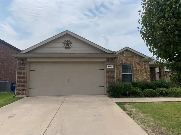 1202 Pampa Grass Drive,  Princeton,  TX 75407