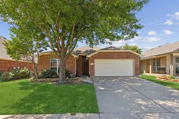 2809 Red Wolf Drive,  Fort Worth,  TX 76244