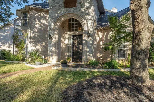 1713 Fallbrook Drive,  Flower Mound,  TX 75028