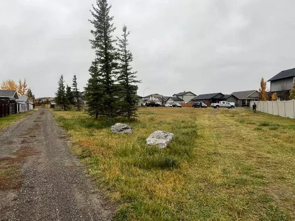 Pincher Creek, AB T0K 1W0,1133 Briar RD