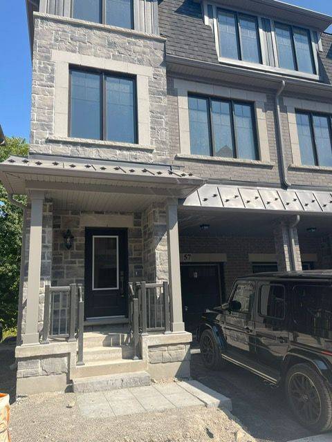 57 Folcroft ST, Brampton, ON L6Y 6L3