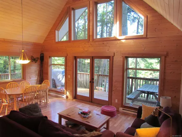 2647 Galleon Way, Pender Island, BC V0N 2M2