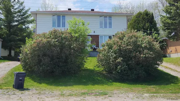 Timiskaming, ON P0J 1K0,284 Farr DR