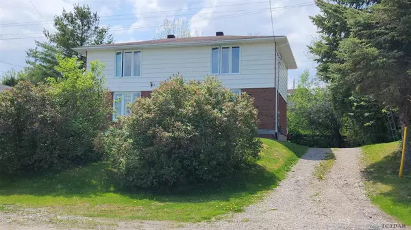 Timiskaming, ON P0J 1K0,284 Farr DR