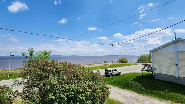 Temiskaming Shores, ON P0J 1K0,284 Farr DR