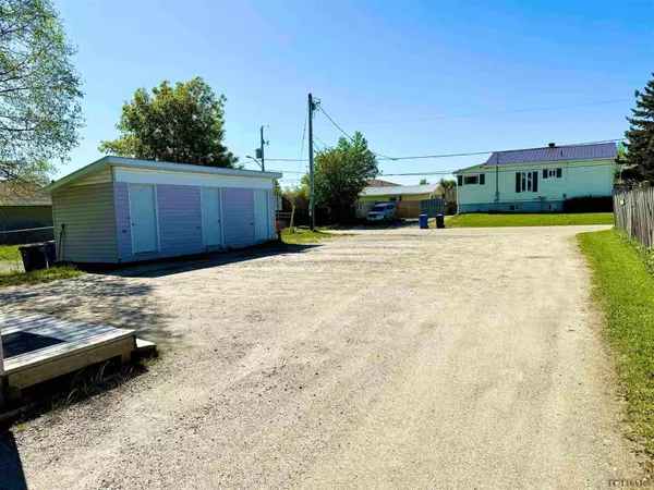 Kapuskasing, ON P5N 2G8,131 Brunetville RD