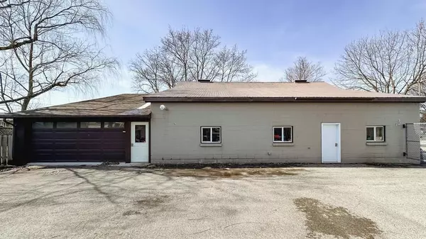 South Huron, ON N0M 1S2,53 Mill ST