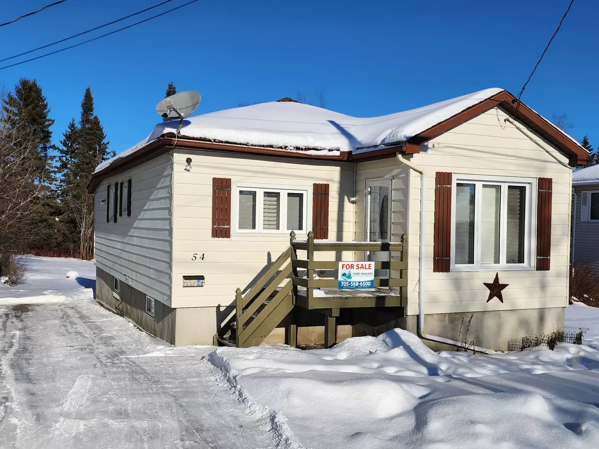 Kirkland Lake, ON P2N 1G8,52 & 54 Wishman ST