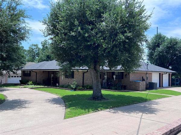 1020 Foley Street,  Henderson,  TX 75654