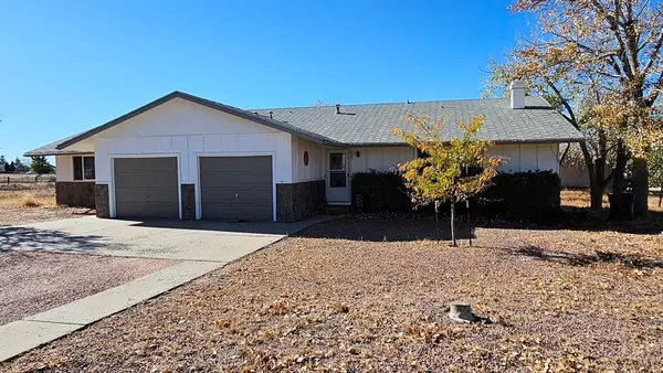 350 W Golden Eagle Way, Pueblo West, CO 81007