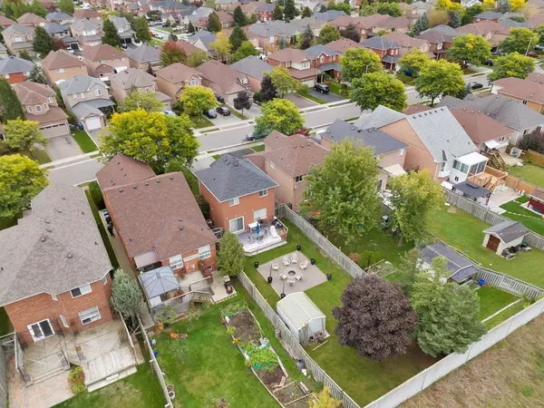 Brampton, ON L7A 1K2,62 Twin Willow CRES