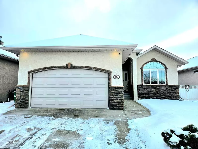 112 Archer DR, Red Deer, AB T4R3J4