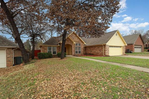 North Richland Hills, TX 76182,7504 Oak Park Drive