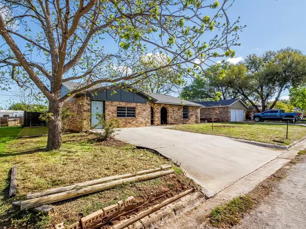 Brownwood, TX 76801,3505 Surrey Lane