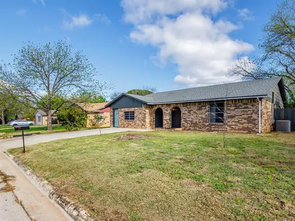 Brownwood, TX 76801,3505 Surrey Lane