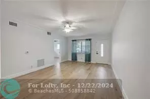 Pompano Beach, FL 33062,1840 SE 7th St