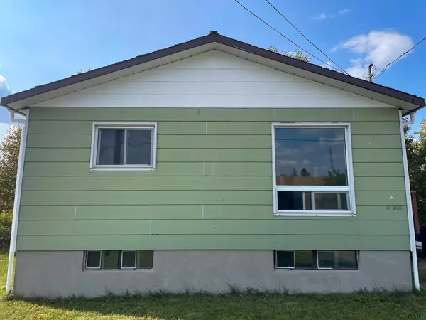 Timiskaming, ON P0J 1C0,12 Laird CRES